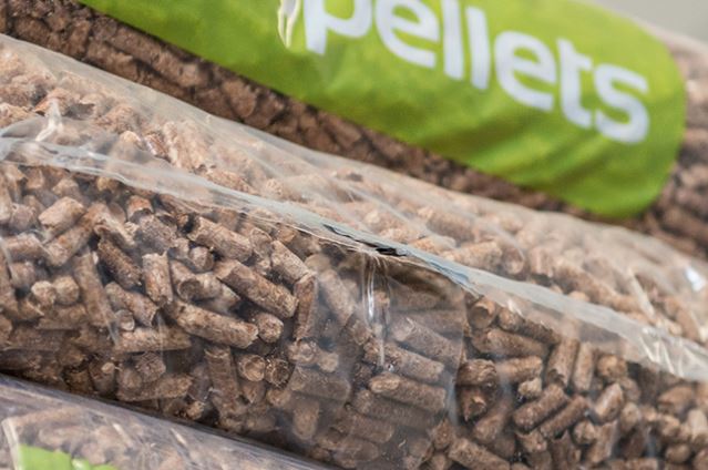 Venta de Pellets en La Carlota - Calor Renove